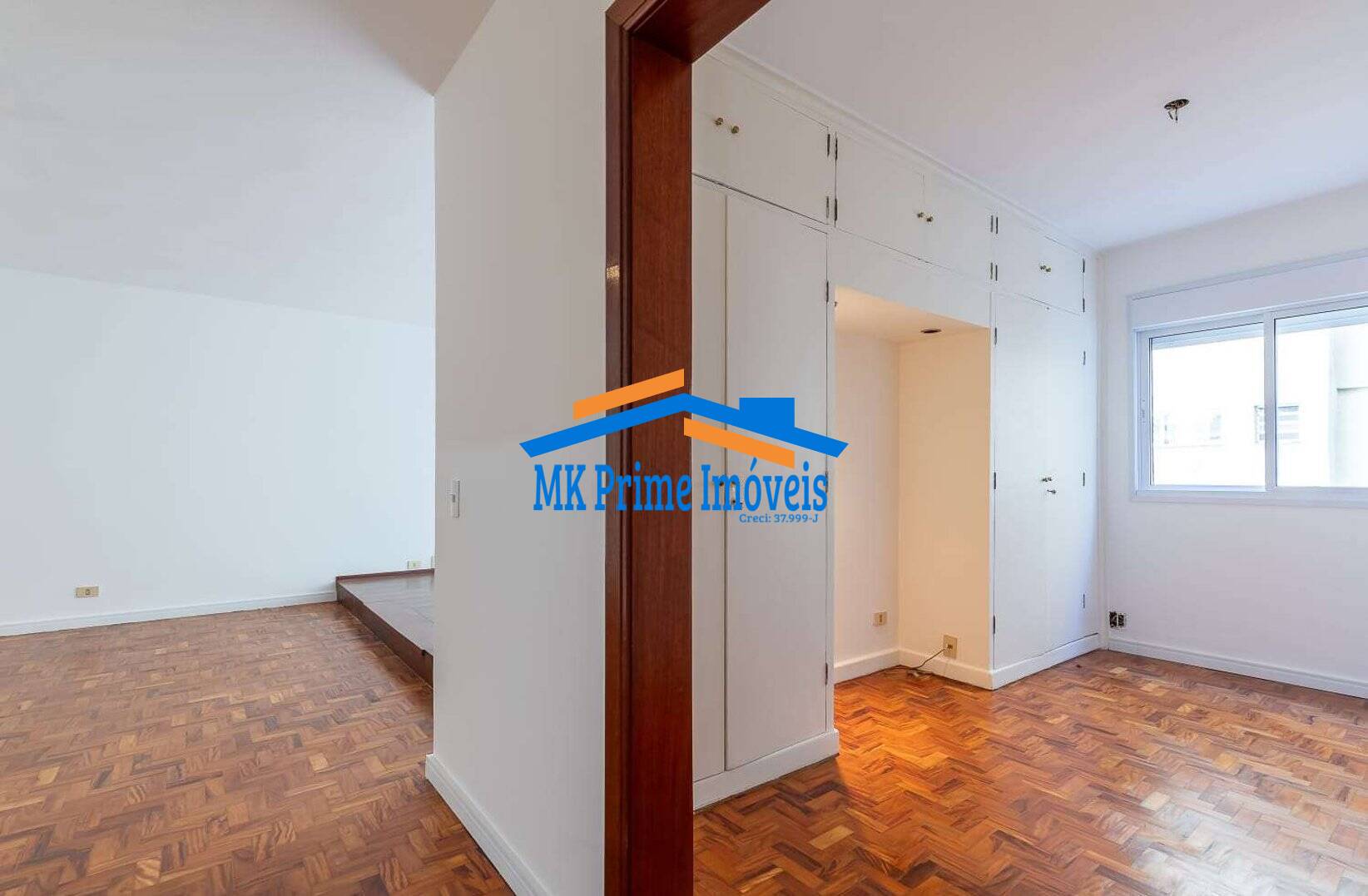 Apartamento à venda com 3 quartos, 139m² - Foto 10