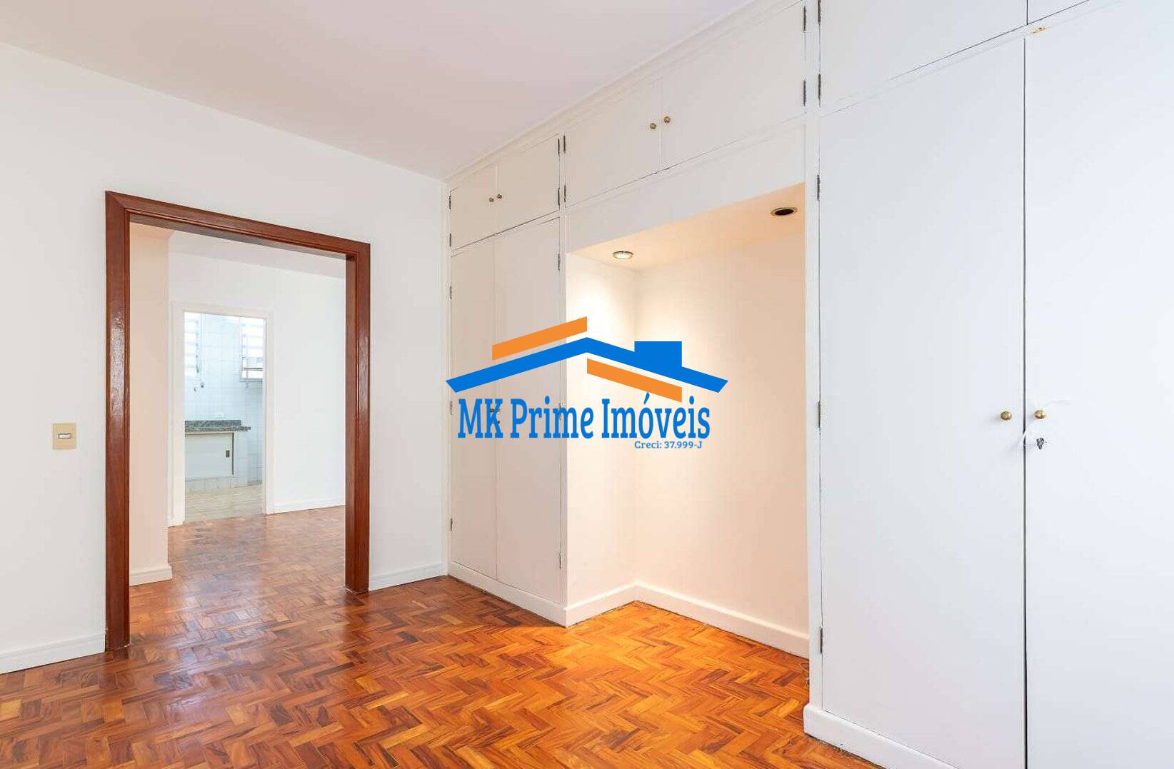 Apartamento à venda com 3 quartos, 139m² - Foto 12