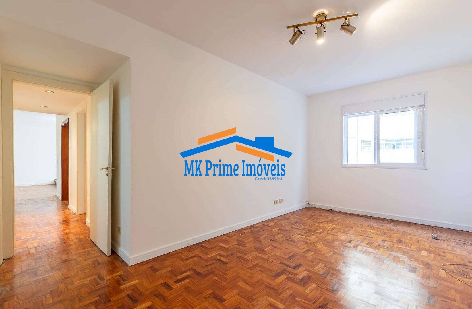 Apartamento à venda com 3 quartos, 139m² - Foto 18