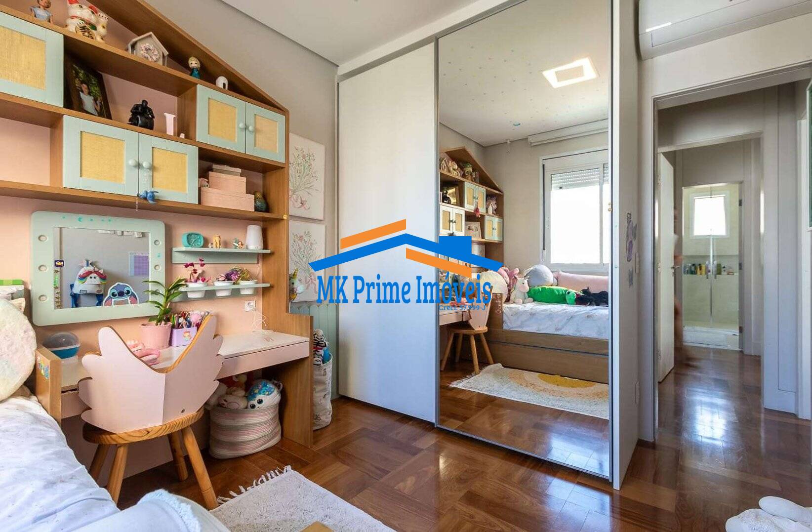 Apartamento à venda com 3 quartos, 210m² - Foto 32