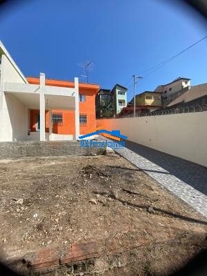 Casa à venda com 3 quartos, 190m² - Foto 3