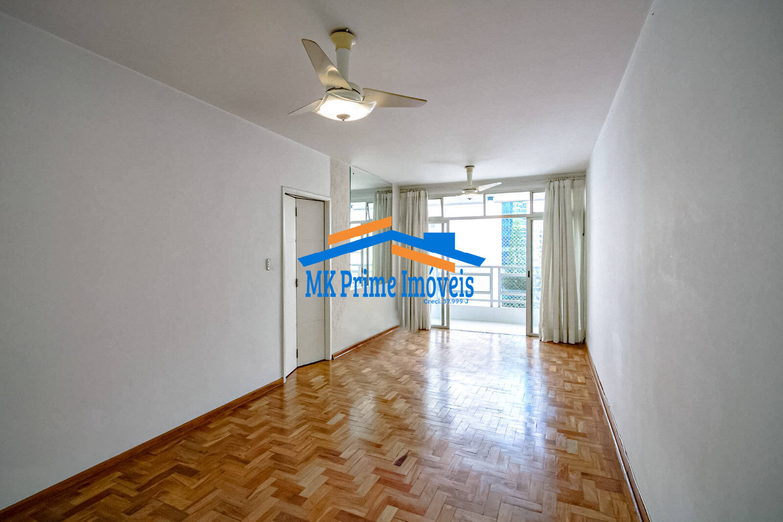 Apartamento à venda com 3 quartos, 105m² - Foto 18