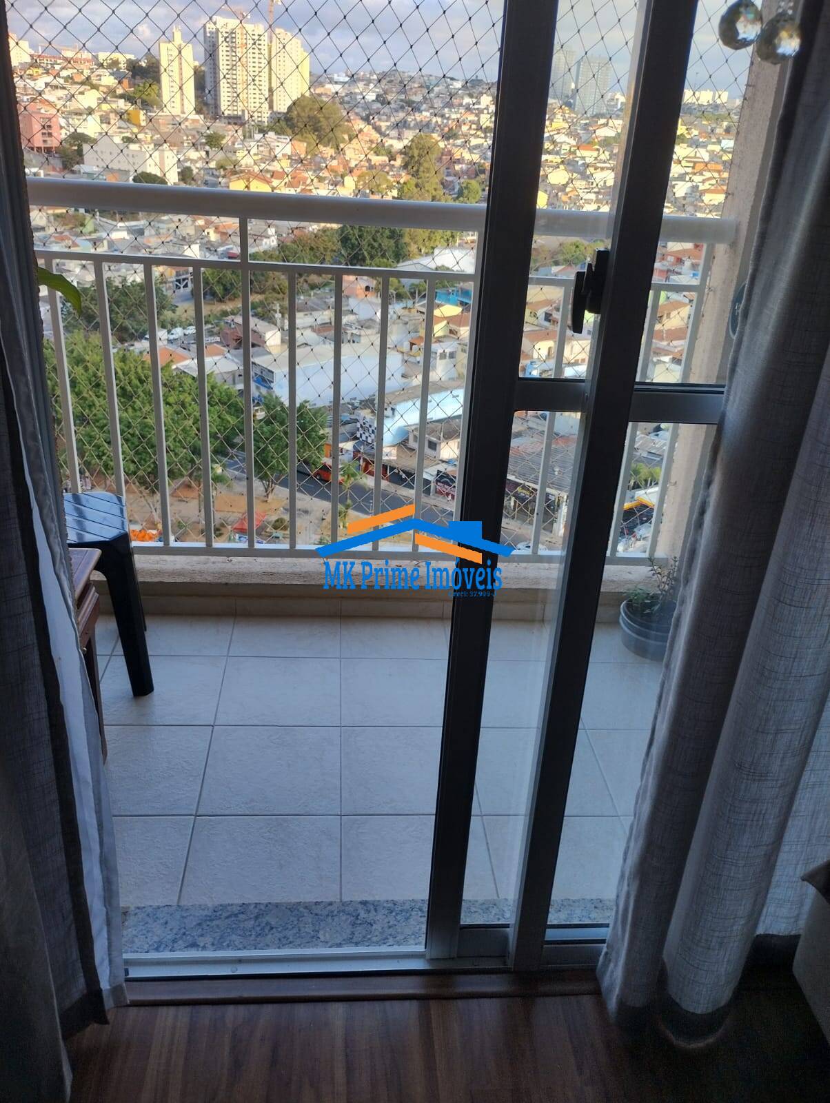 Apartamento à venda com 2 quartos, 57m² - Foto 3