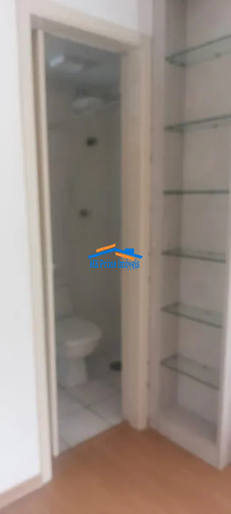 Apartamento à venda com 3 quartos, 80m² - Foto 11