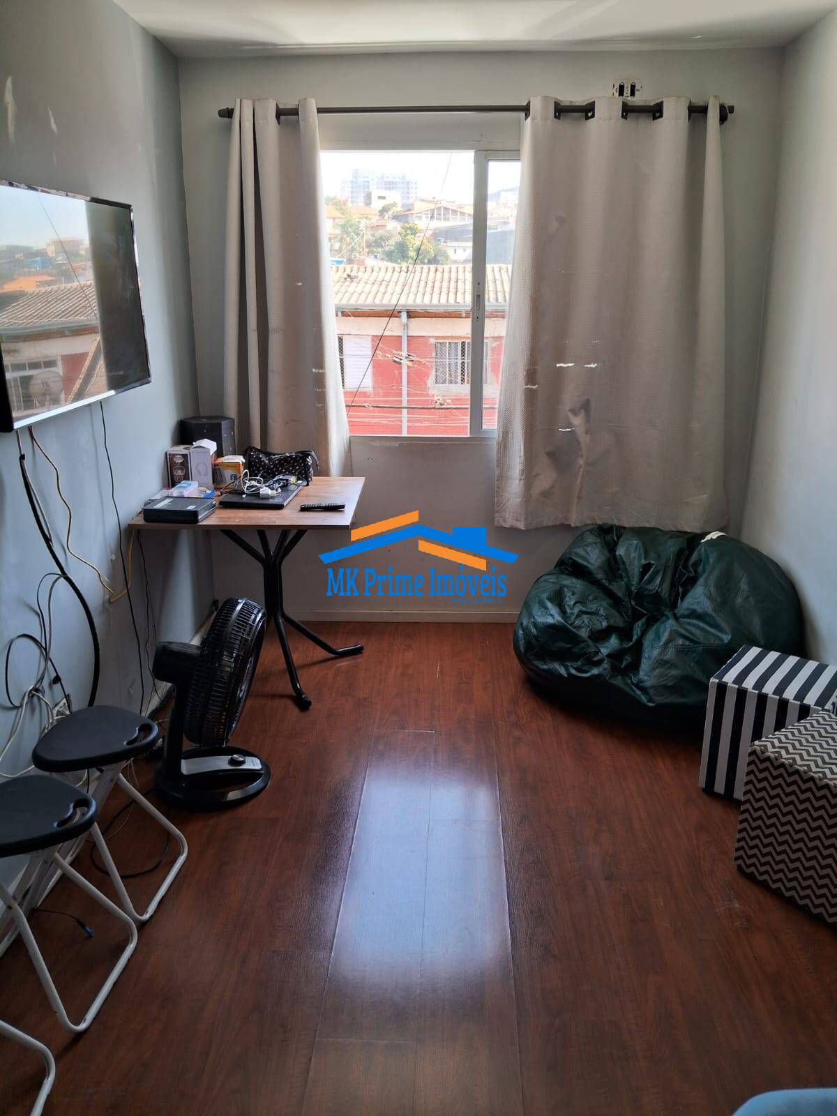 Apartamento à venda com 1 quarto, 50m² - Foto 2