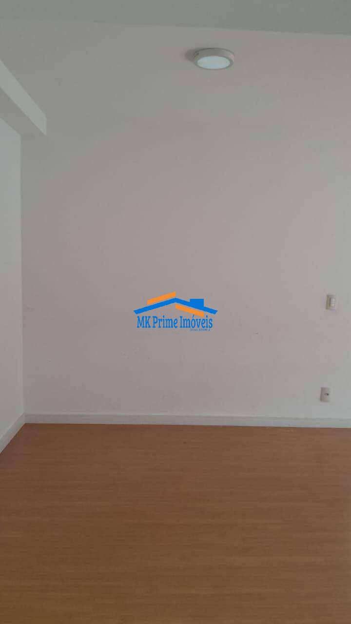 Apartamento à venda com 3 quartos, 76m² - Foto 11