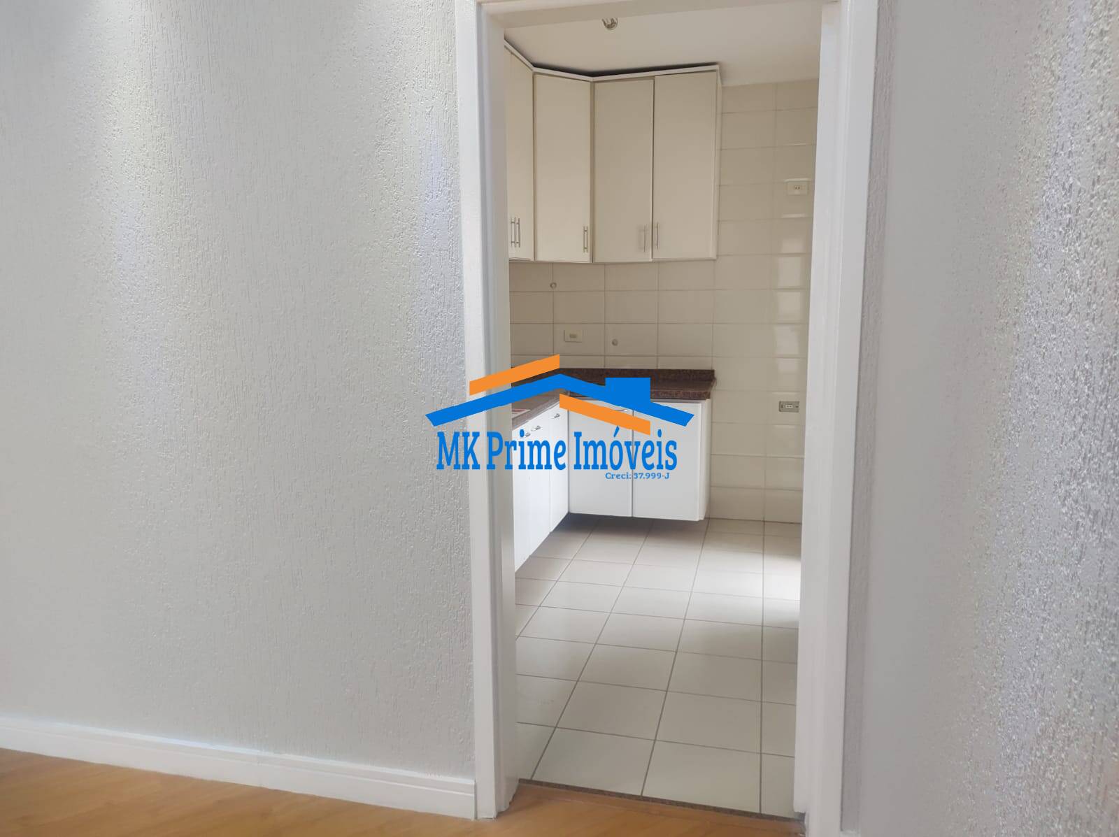 Apartamento à venda com 2 quartos, 63m² - Foto 11