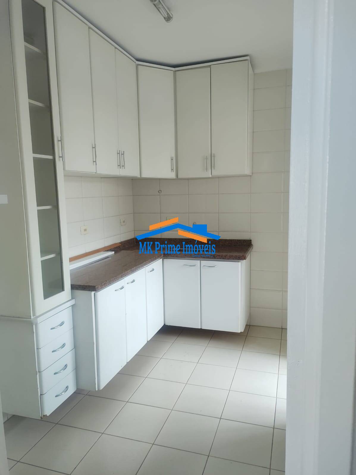 Apartamento à venda com 2 quartos, 63m² - Foto 9