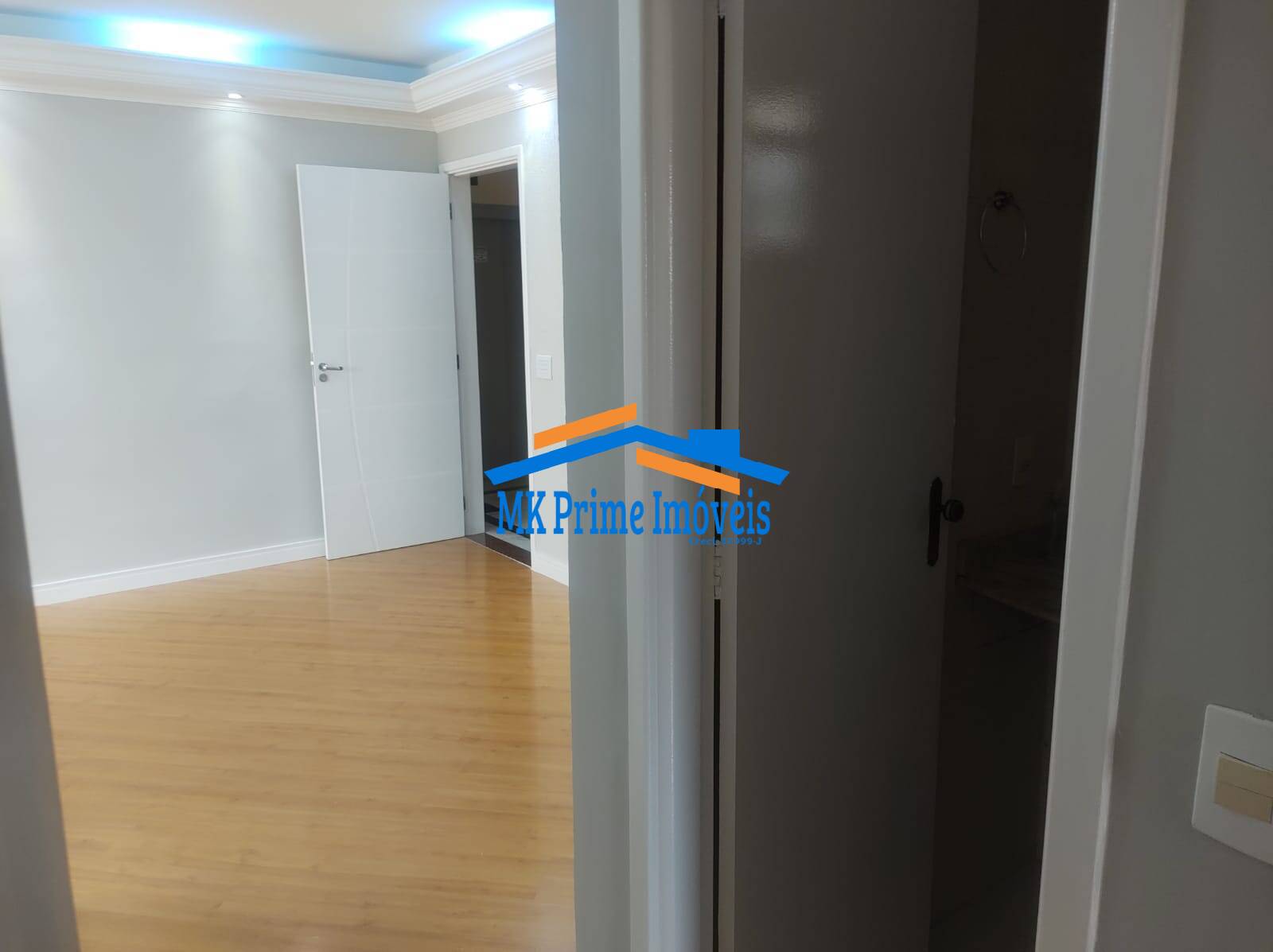 Apartamento à venda com 2 quartos, 63m² - Foto 19