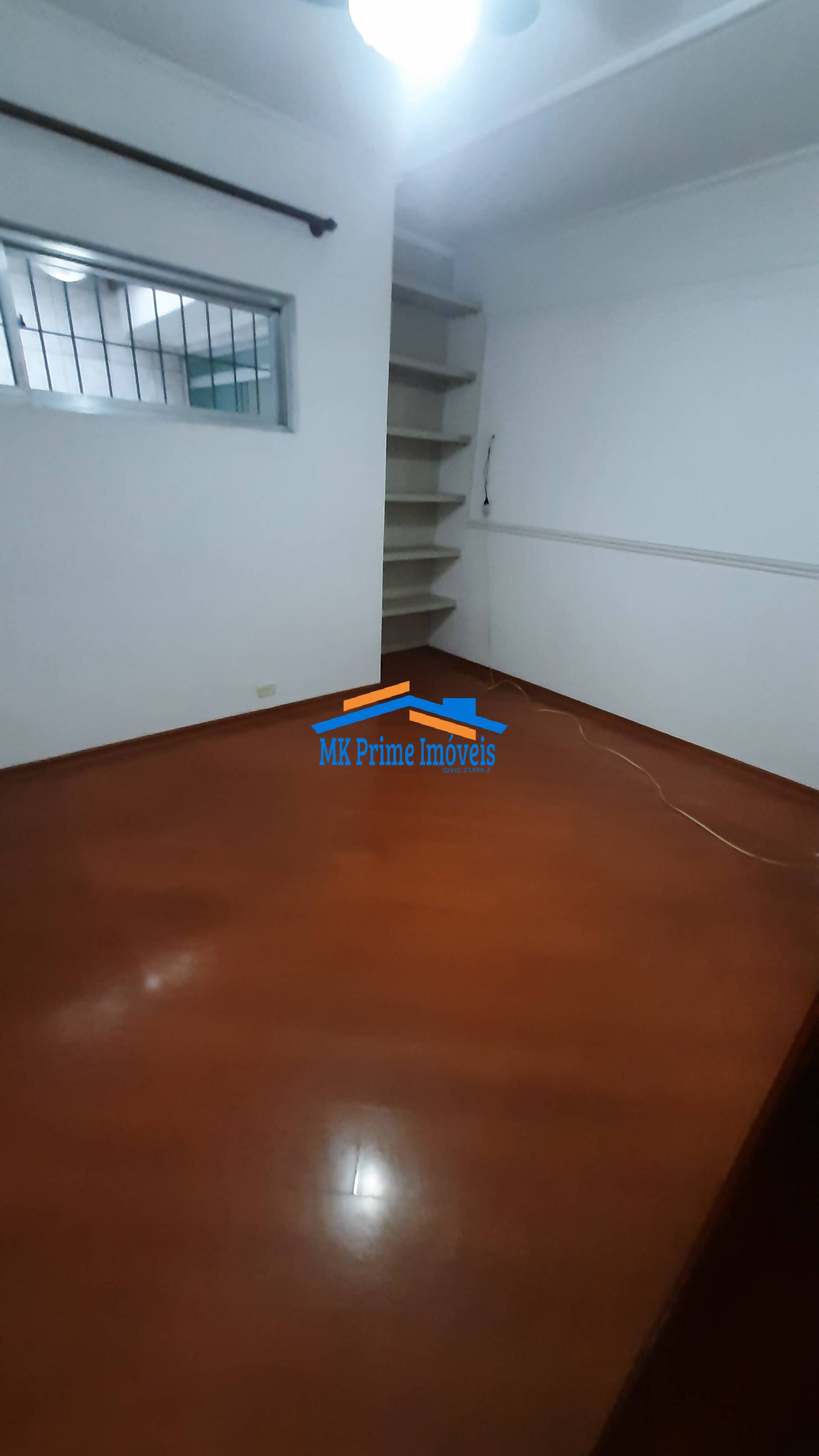 Casa à venda com 3 quartos, 201m² - Foto 13