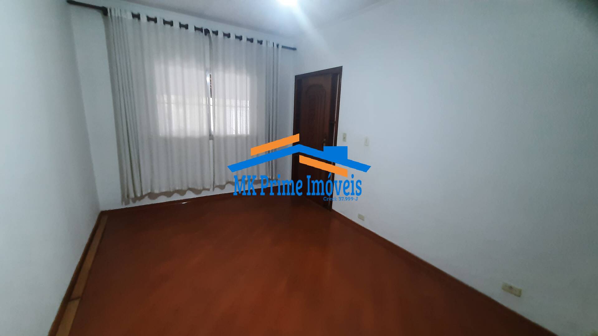 Casa à venda com 3 quartos, 201m² - Foto 12