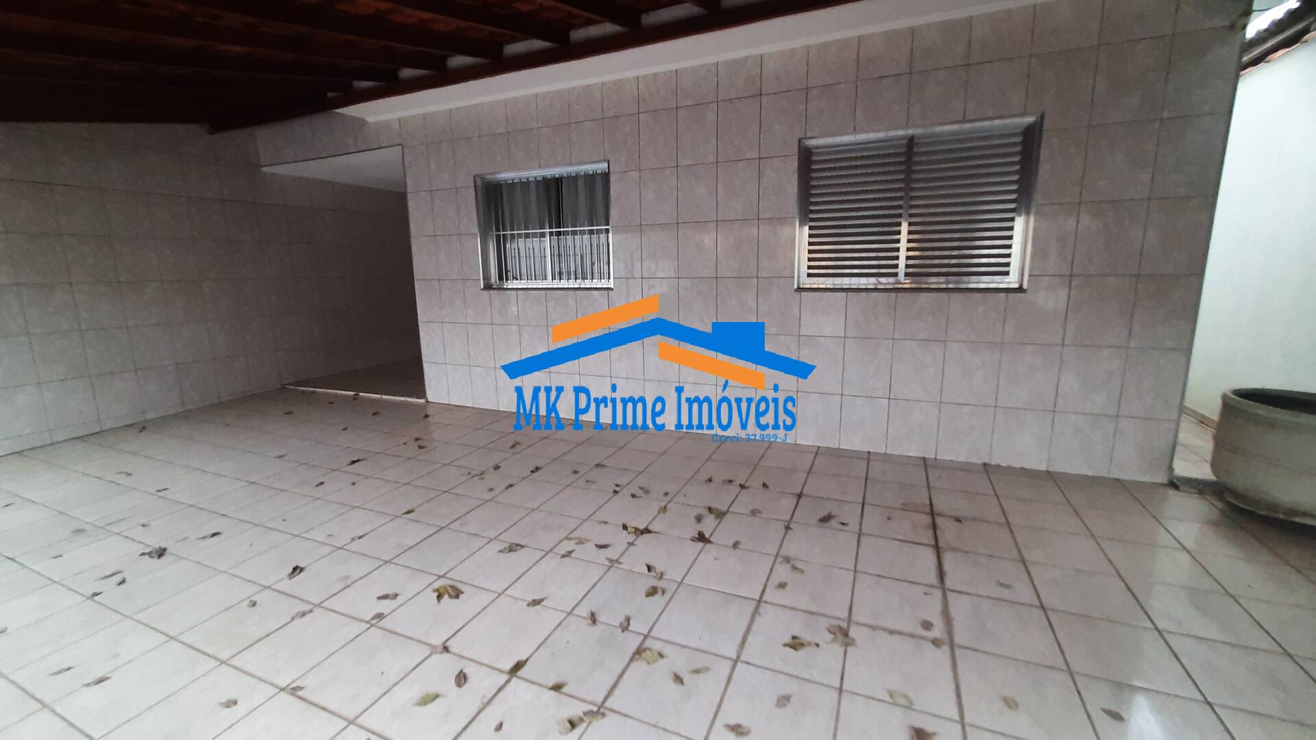 Casa à venda com 3 quartos, 201m² - Foto 4