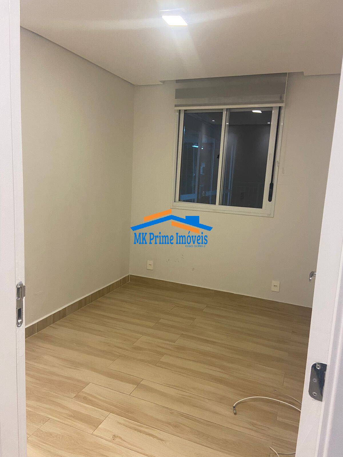 Apartamento à venda com 3 quartos, 187m² - Foto 11