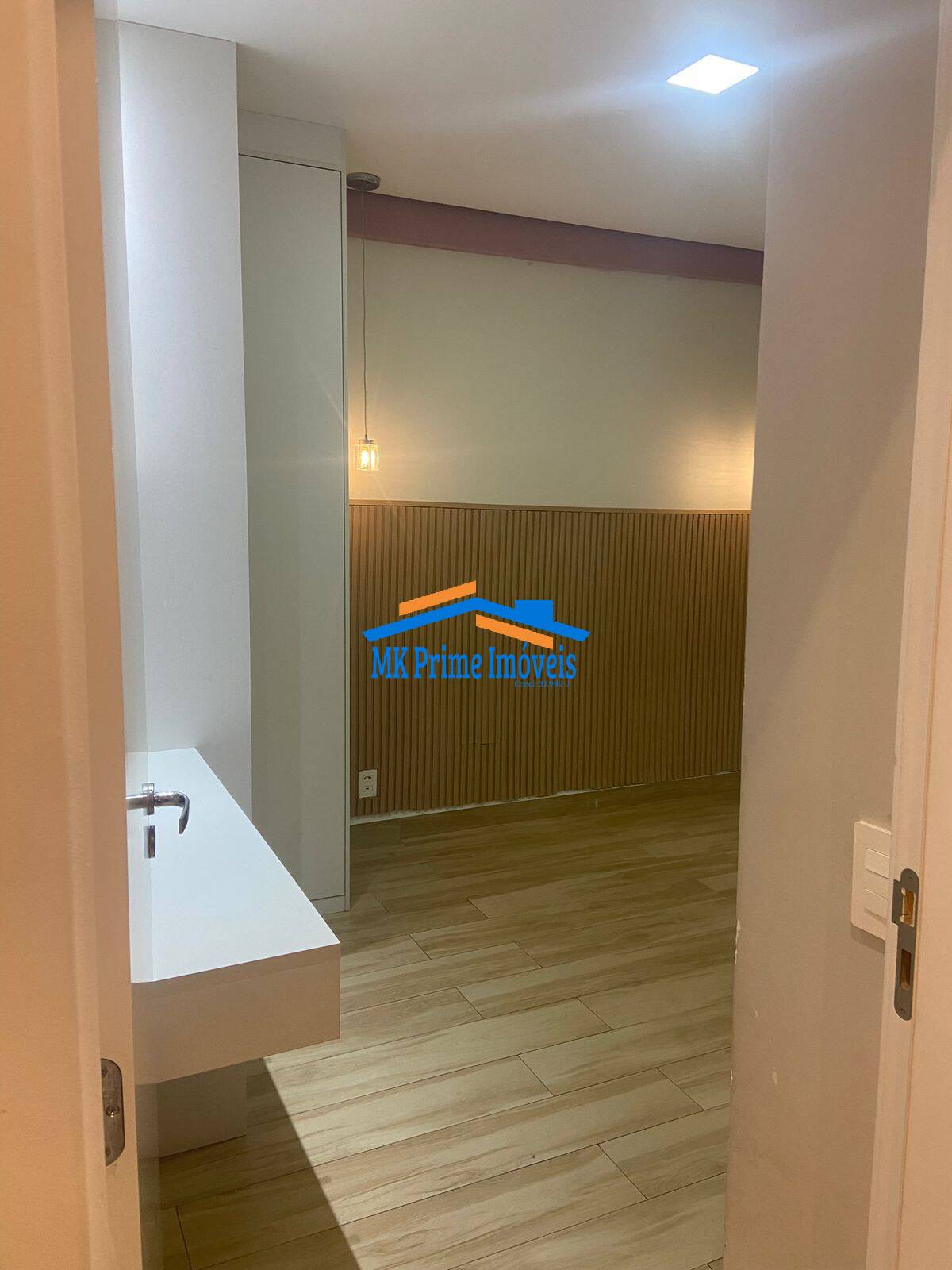 Apartamento à venda com 3 quartos, 187m² - Foto 13