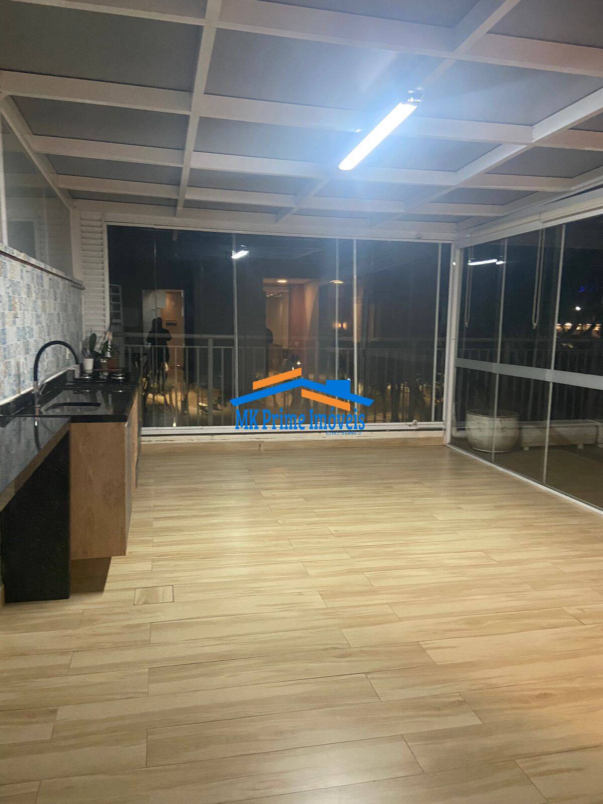 Apartamento à venda com 3 quartos, 187m² - Foto 5