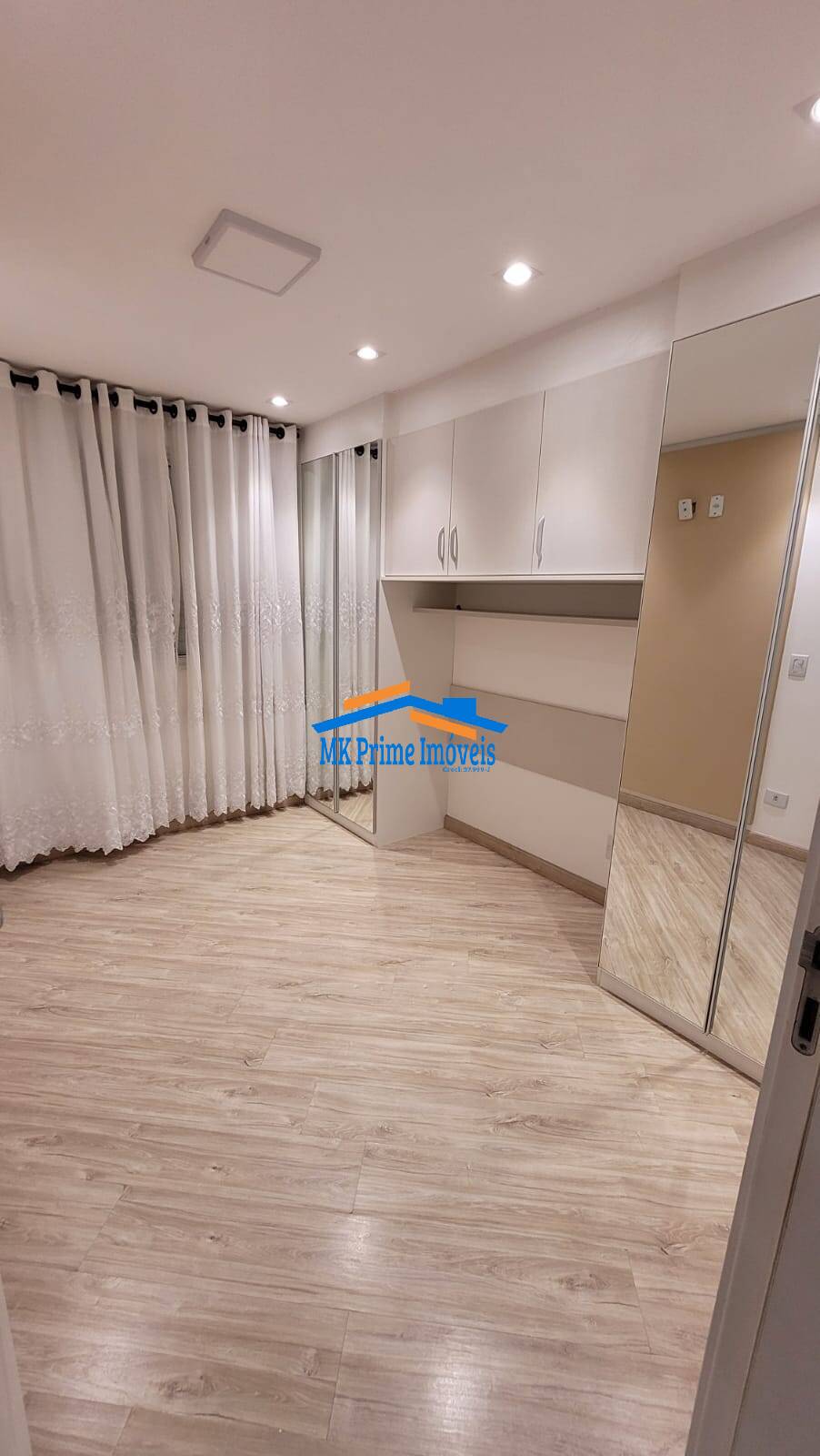 Apartamento à venda com 2 quartos, 57m² - Foto 12