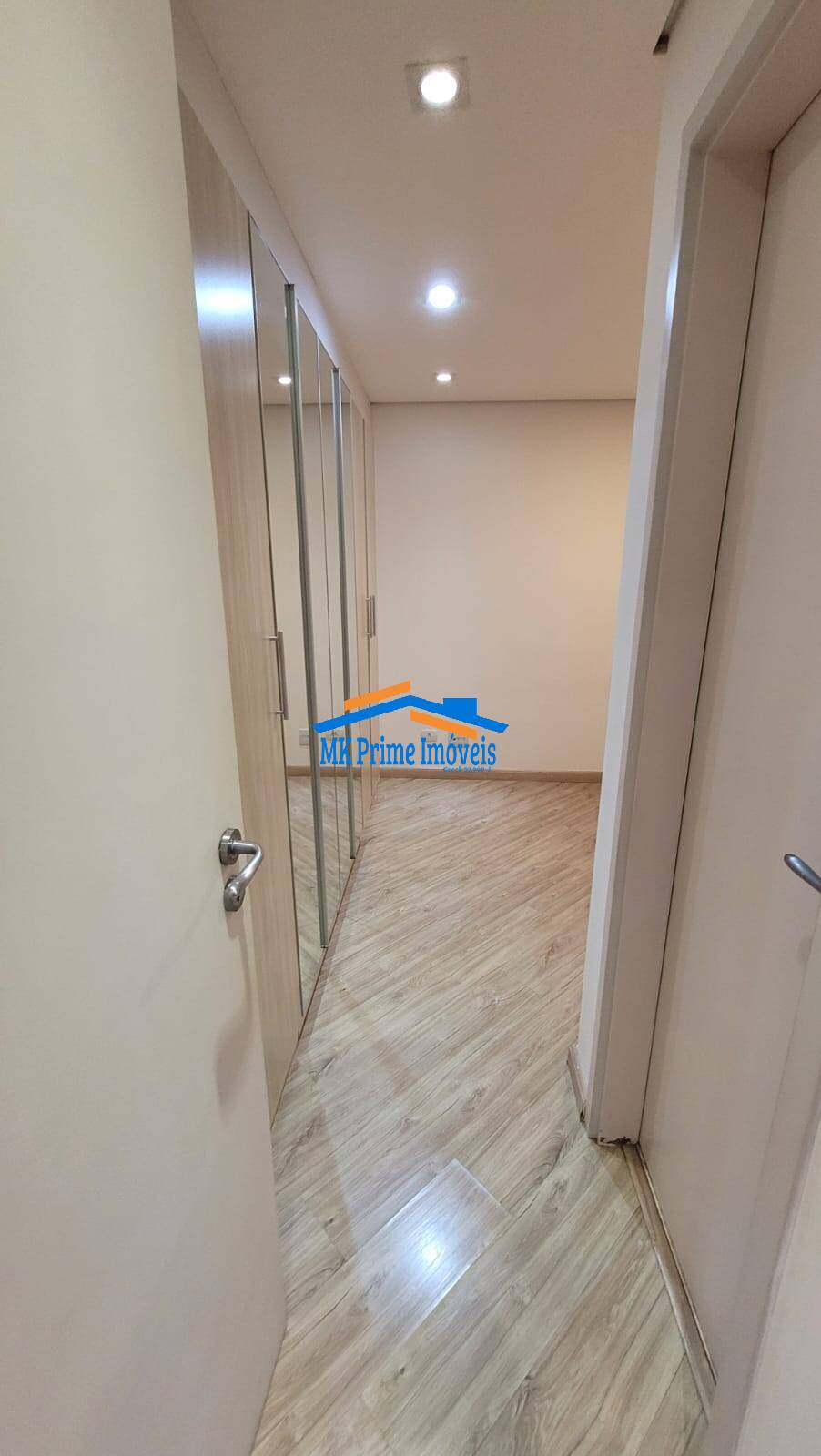 Apartamento à venda com 2 quartos, 57m² - Foto 18