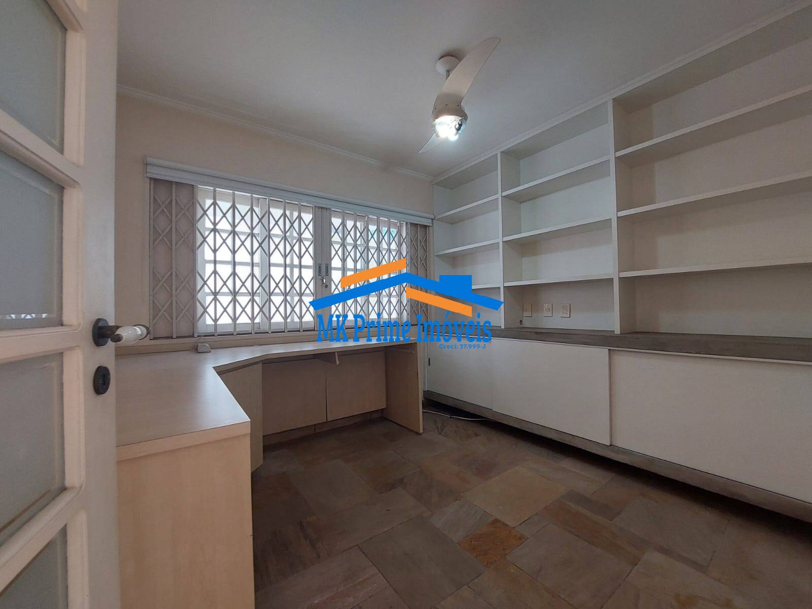 Casa de Condomínio à venda com 4 quartos, 384m² - Foto 15