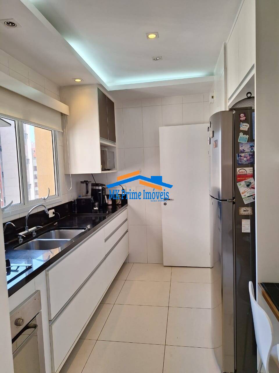 Apartamento à venda com 2 quartos, 156m² - Foto 9