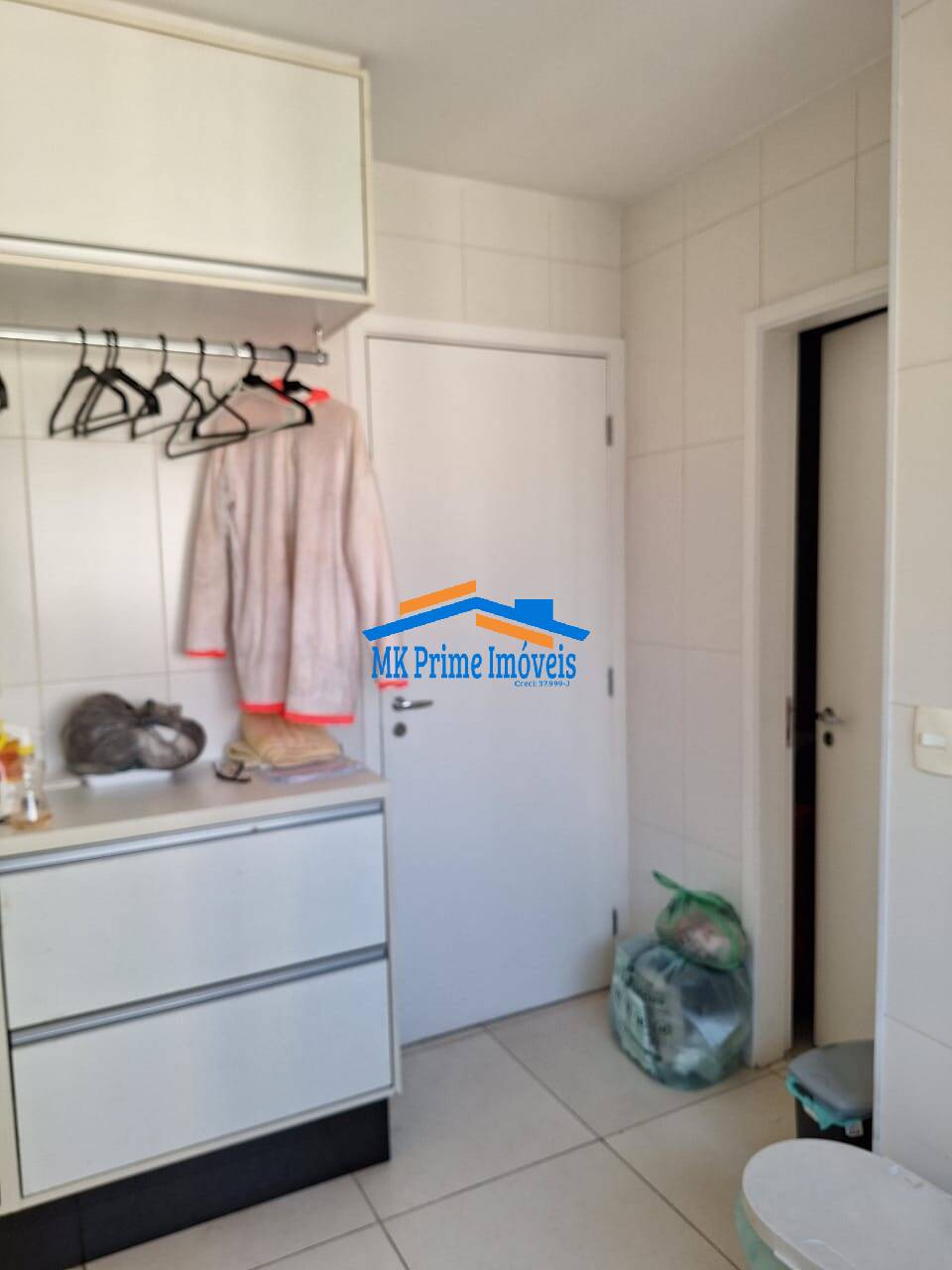 Apartamento à venda com 2 quartos, 156m² - Foto 11