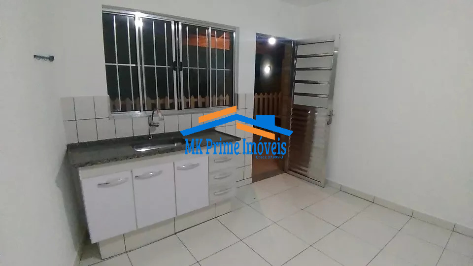 Casa à venda com 3 quartos, 251m² - Foto 3