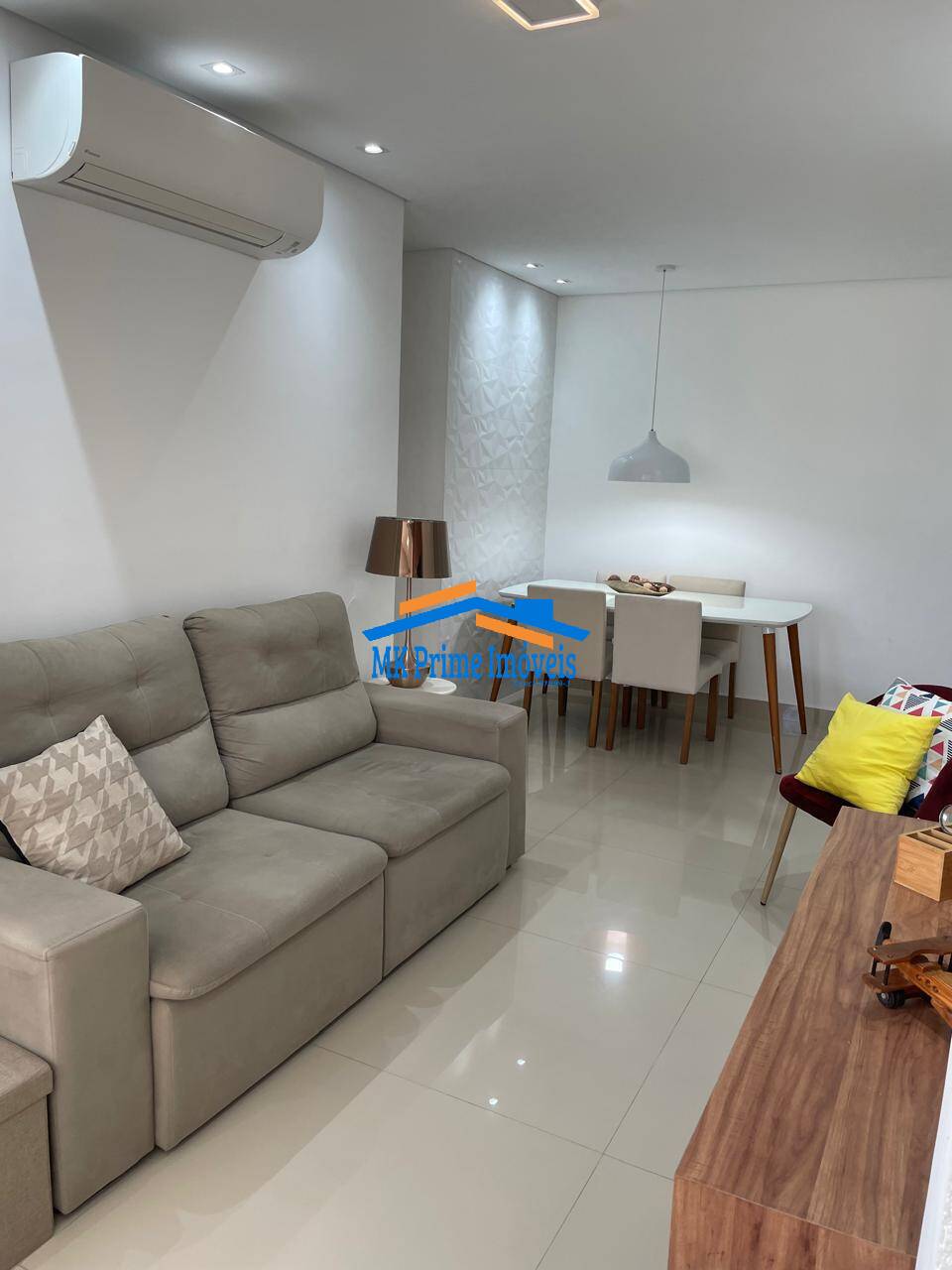 Apartamento à venda com 2 quartos, 68m² - Foto 4