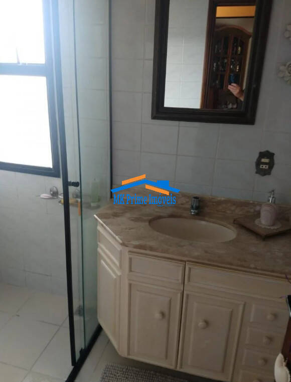 Apartamento para alugar com 2 quartos, 60m² - Foto 14