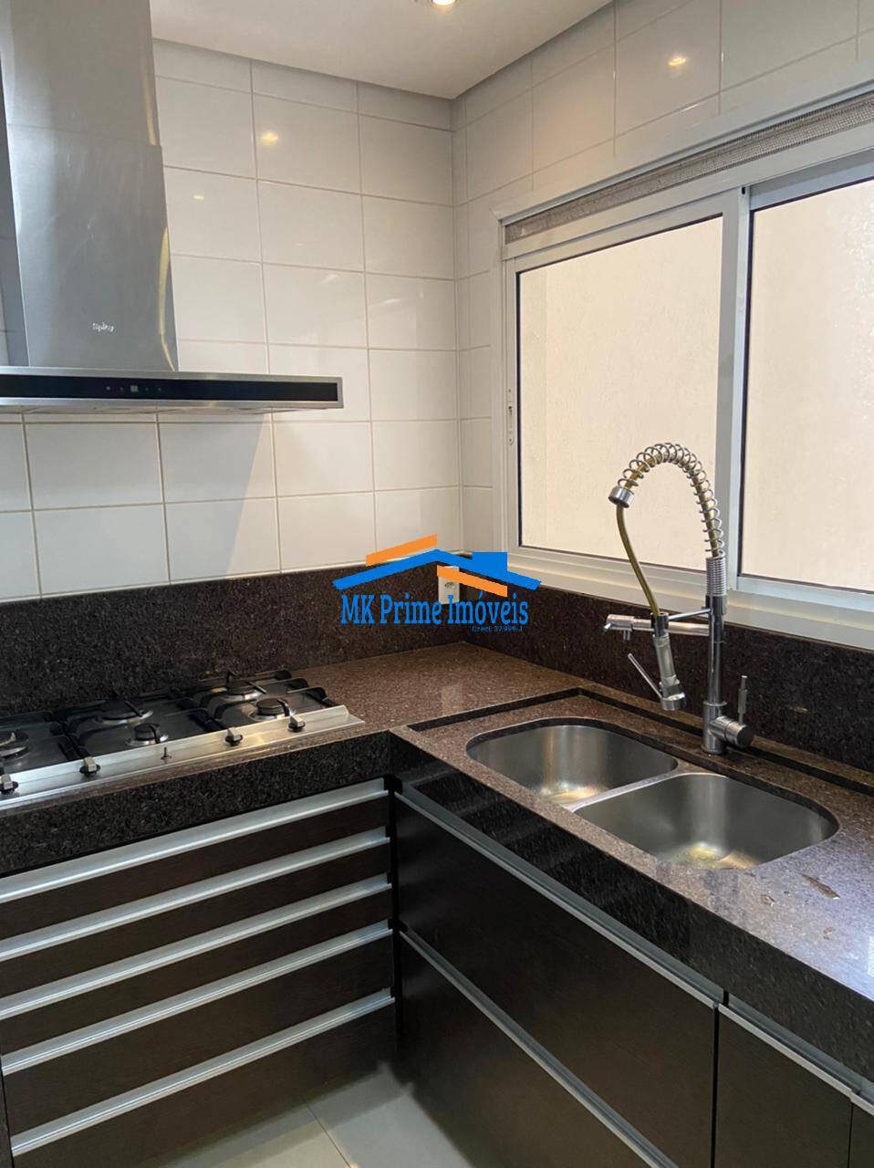 Apartamento à venda com 3 quartos, 158m² - Foto 14