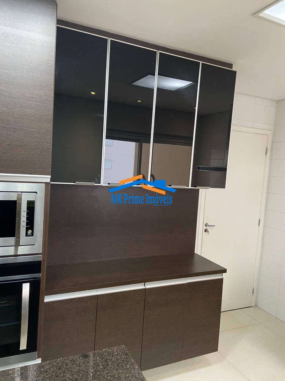 Apartamento à venda com 3 quartos, 158m² - Foto 12