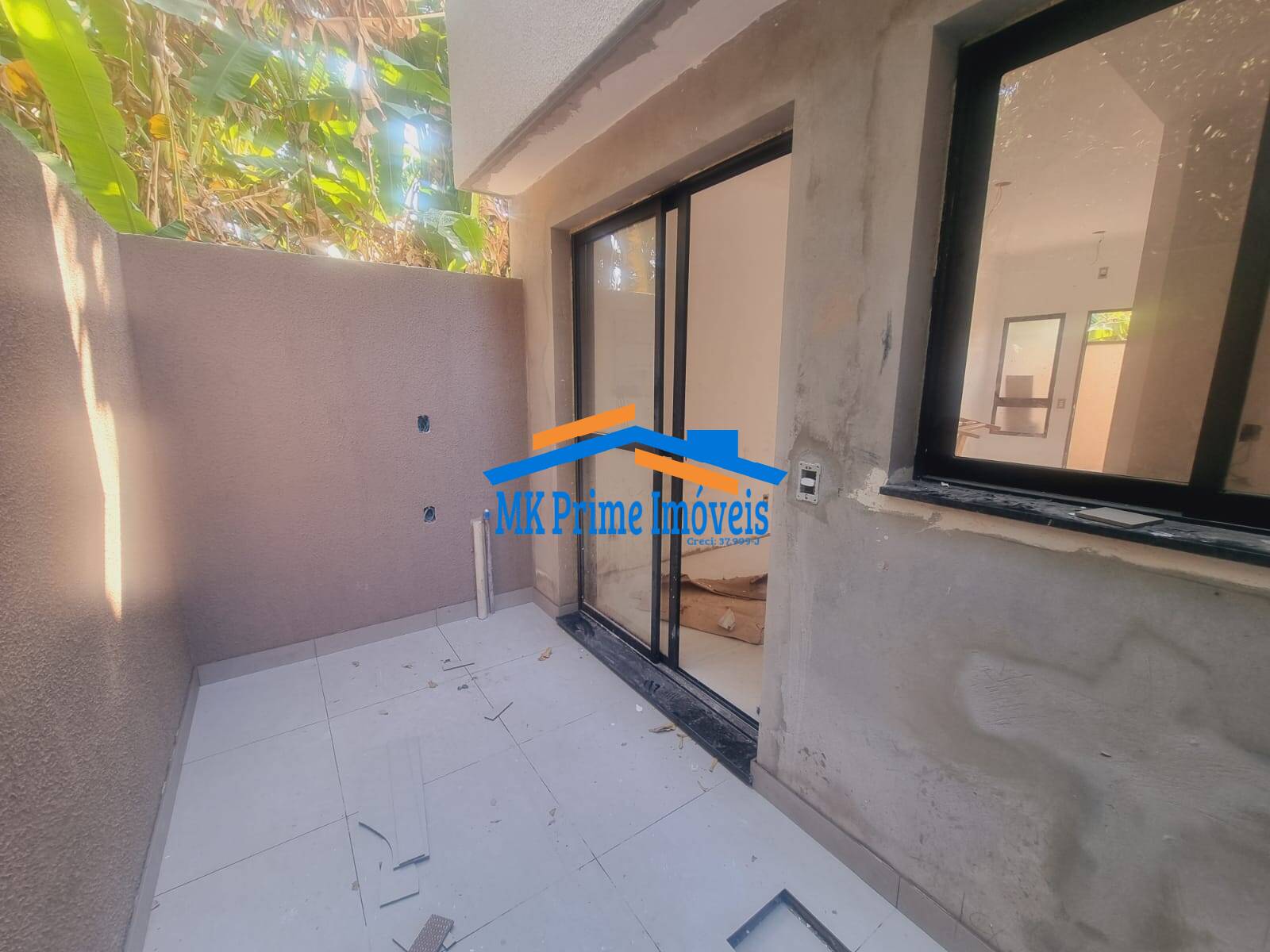 Casa de Condomínio à venda com 2 quartos, 60m² - Foto 1