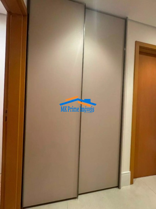 Apartamento à venda com 3 quartos, 140m² - Foto 23