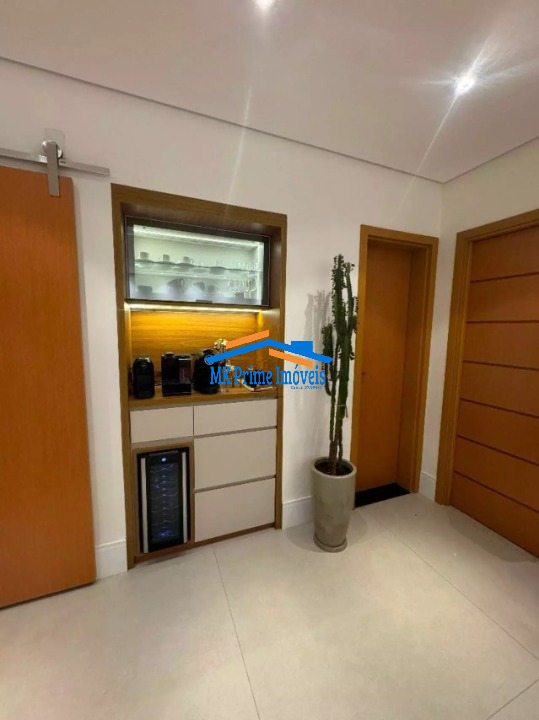 Apartamento à venda com 3 quartos, 140m² - Foto 2