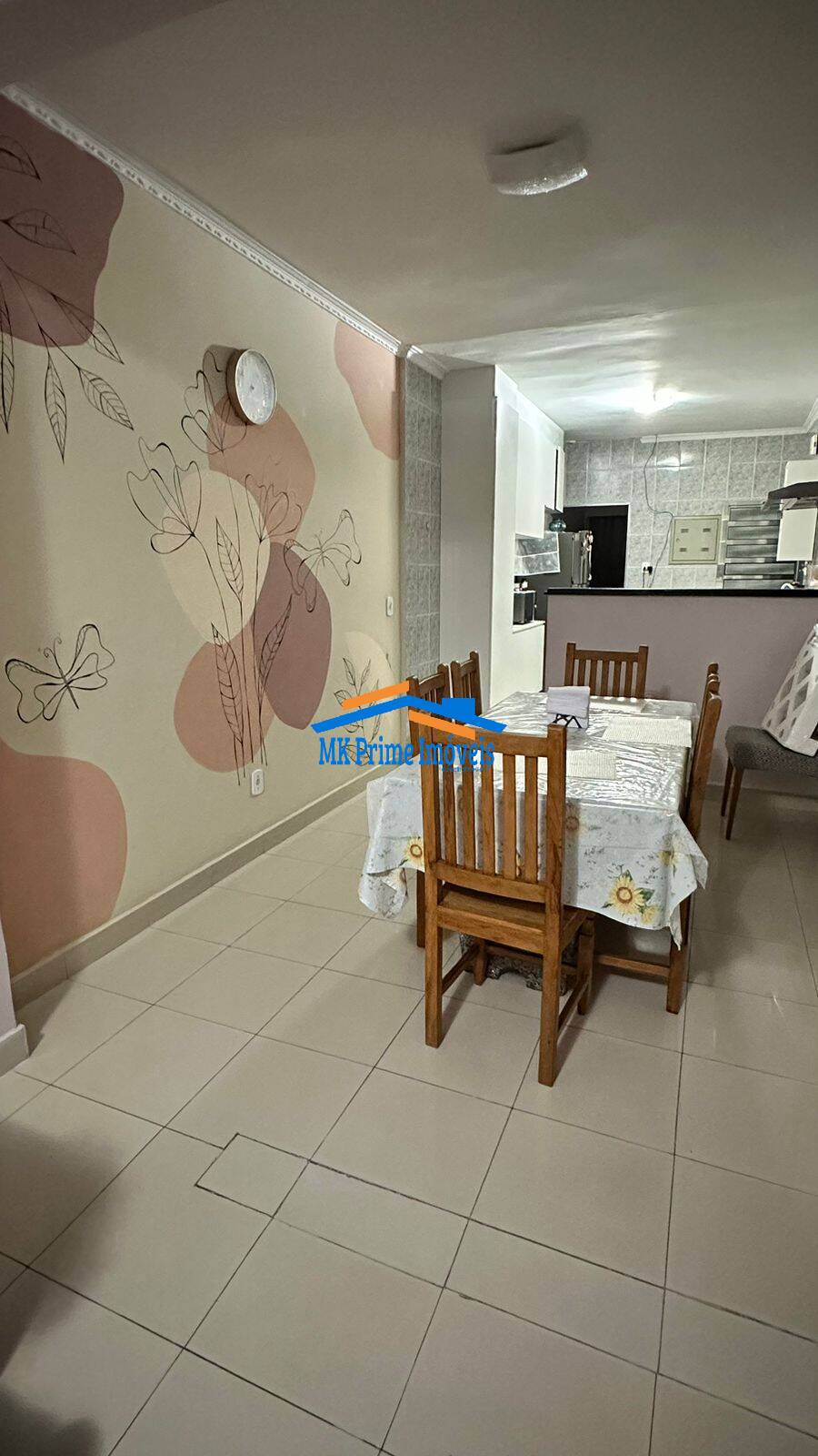 Casa à venda com 3 quartos, 250m² - Foto 4