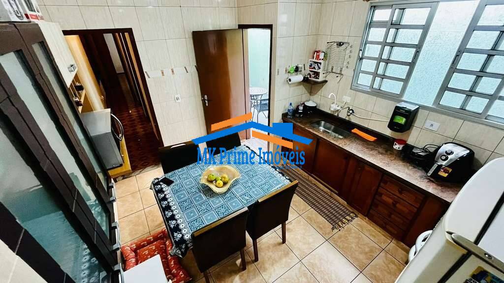 Casa à venda com 2 quartos, 110m² - Foto 5