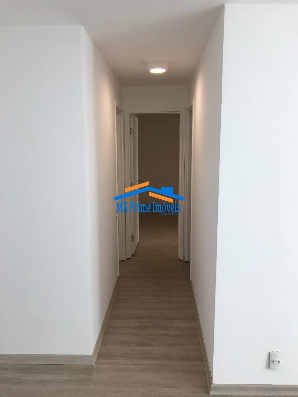 Apartamento à venda com 2 quartos, 67m² - Foto 13