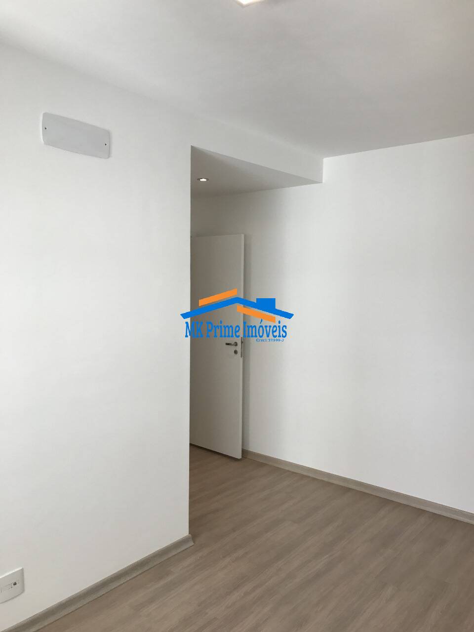 Apartamento à venda com 2 quartos, 67m² - Foto 10