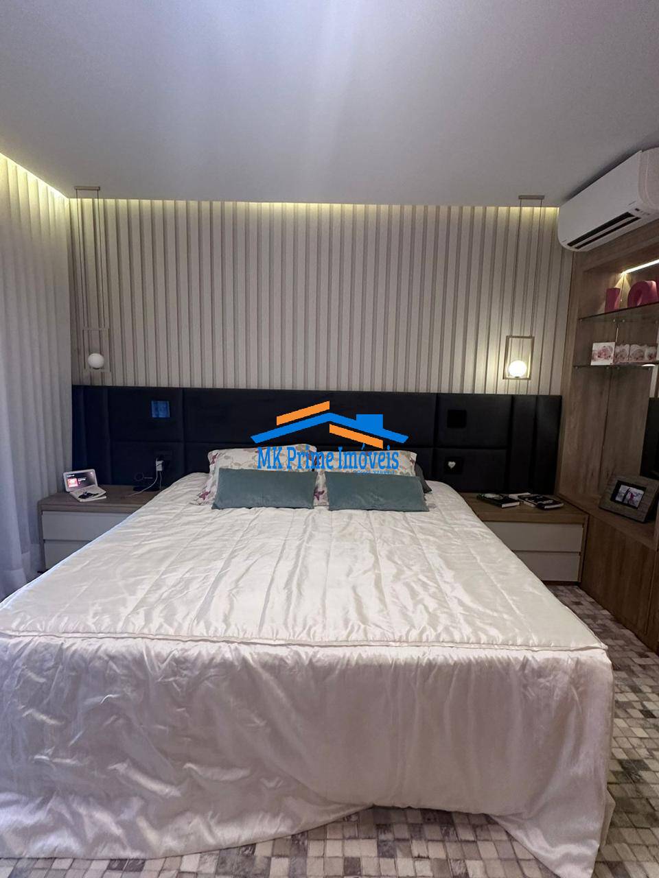 Apartamento à venda com 3 quartos, 224m² - Foto 17