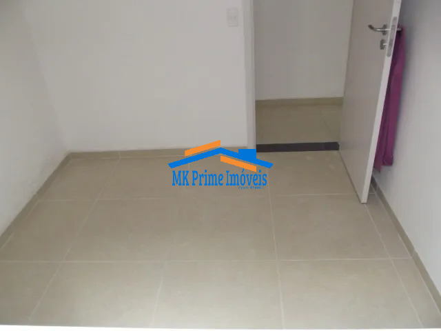 Apartamento à venda com 2 quartos, 42m² - Foto 13