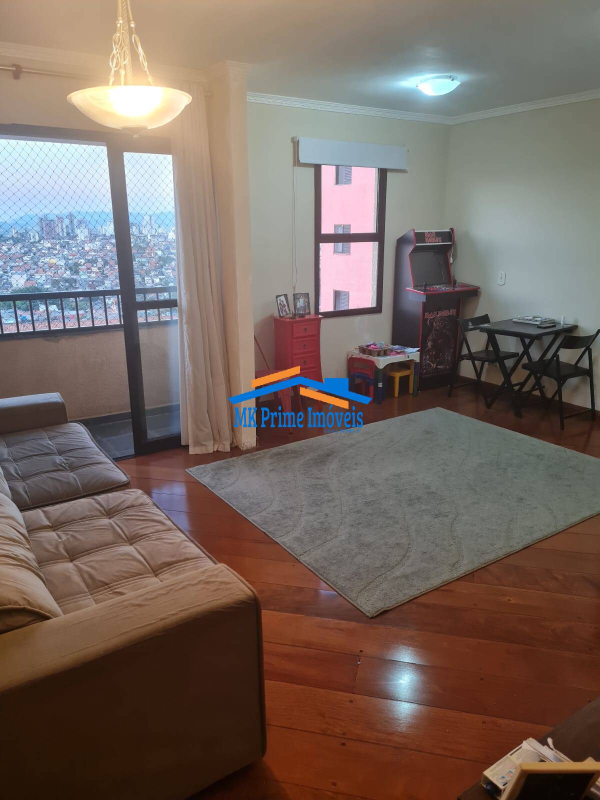 Apartamento à venda com 2 quartos, 76m² - Foto 1