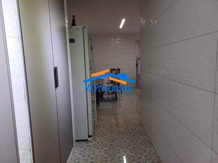 Sobrado à venda com 5 quartos, 254m² - Foto 36