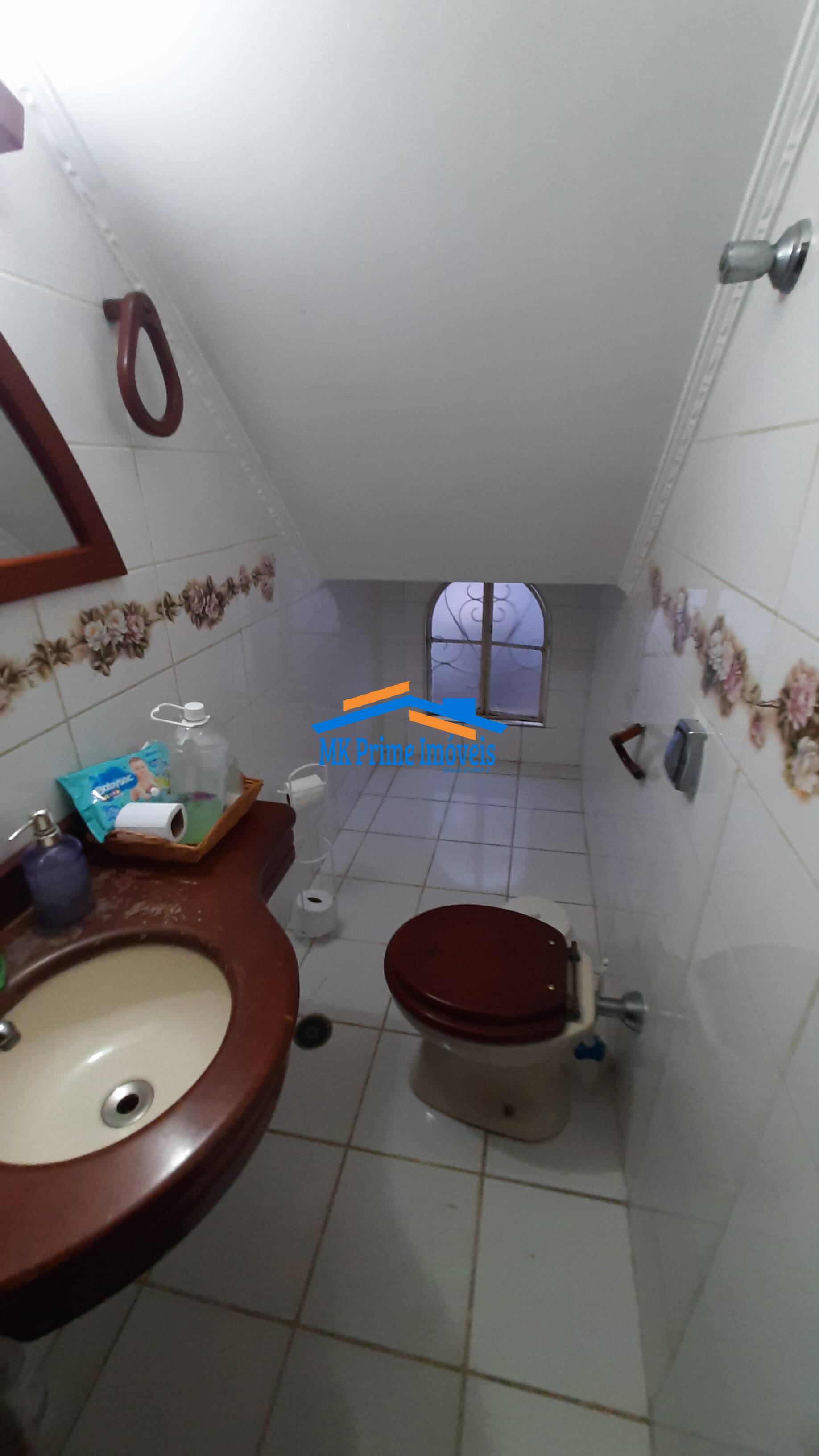 Sobrado à venda com 3 quartos, 219m² - Foto 33