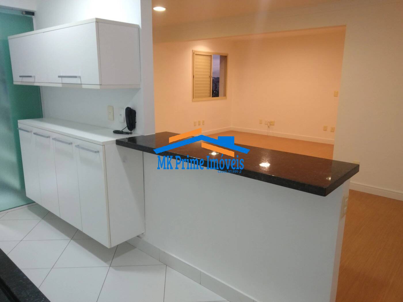 Apartamento à venda com 2 quartos, 90m² - Foto 4