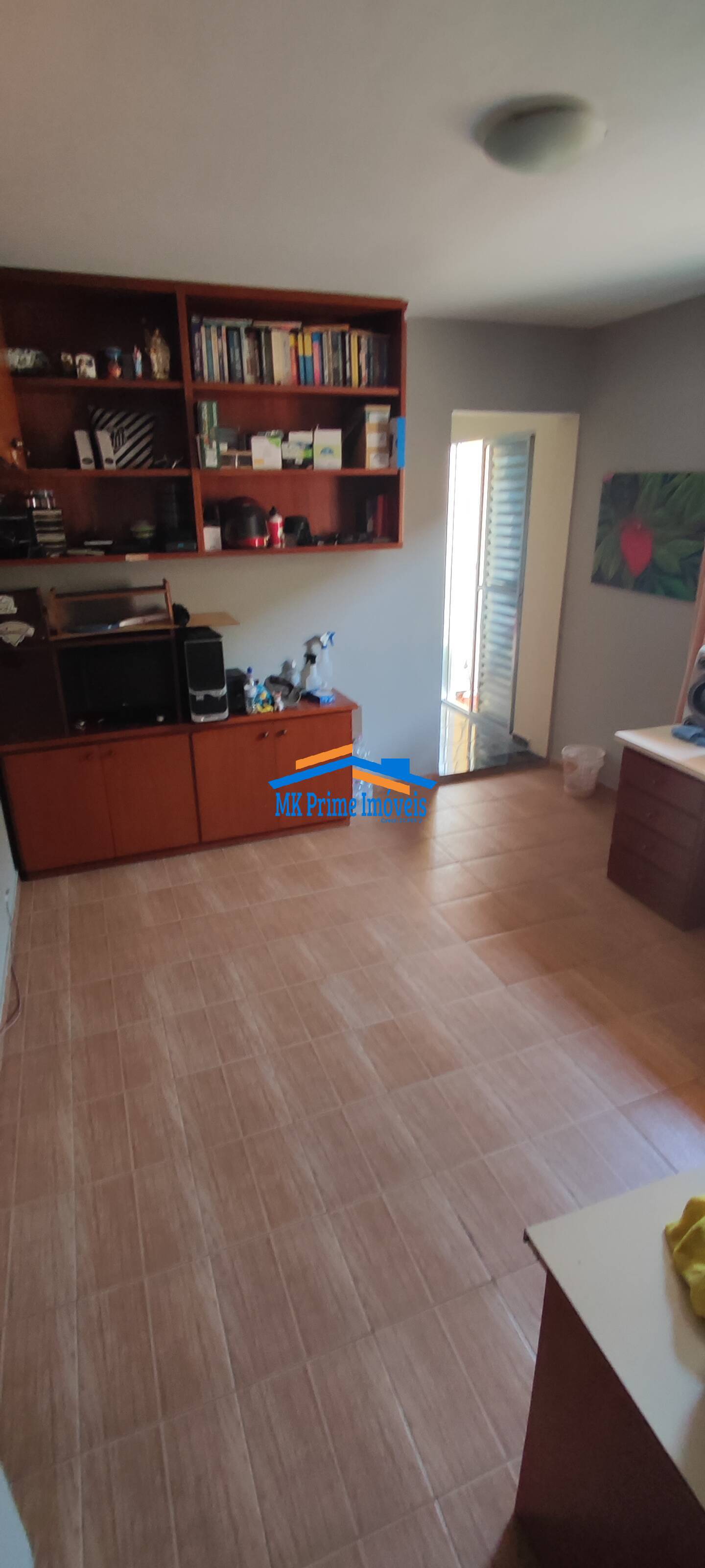 Sobrado à venda com 4 quartos, 224m² - Foto 27