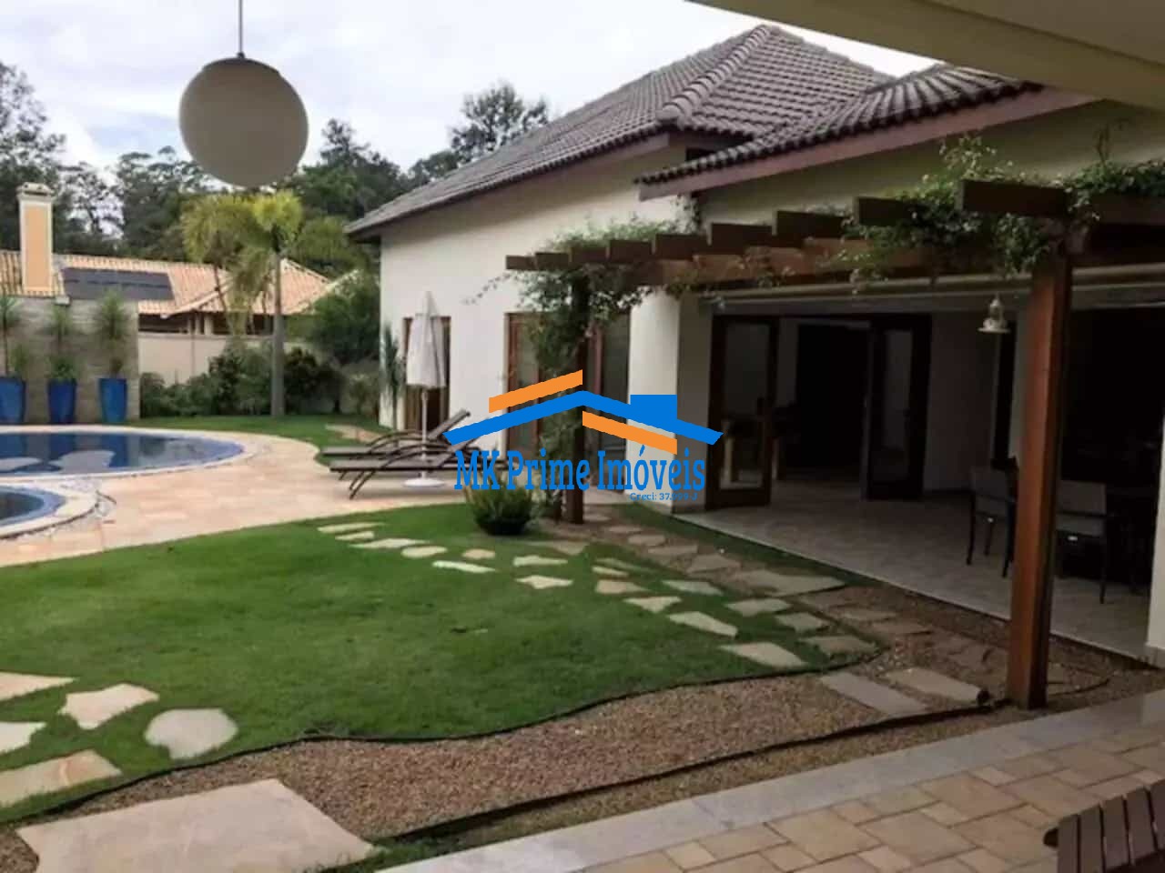 Casa à venda com 4 quartos, 950m² - Foto 3