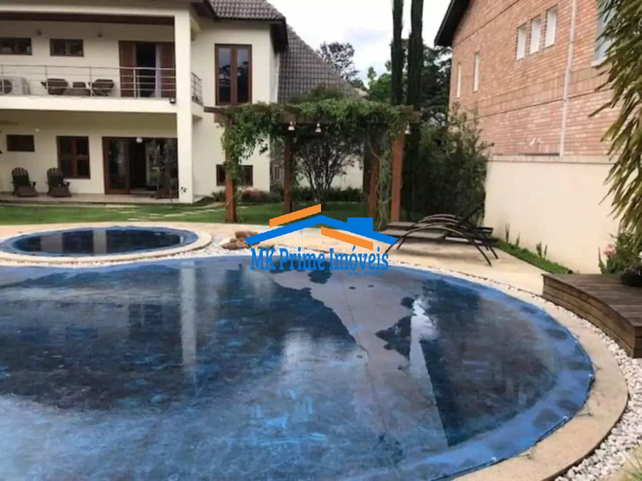 Casa à venda com 4 quartos, 950m² - Foto 7