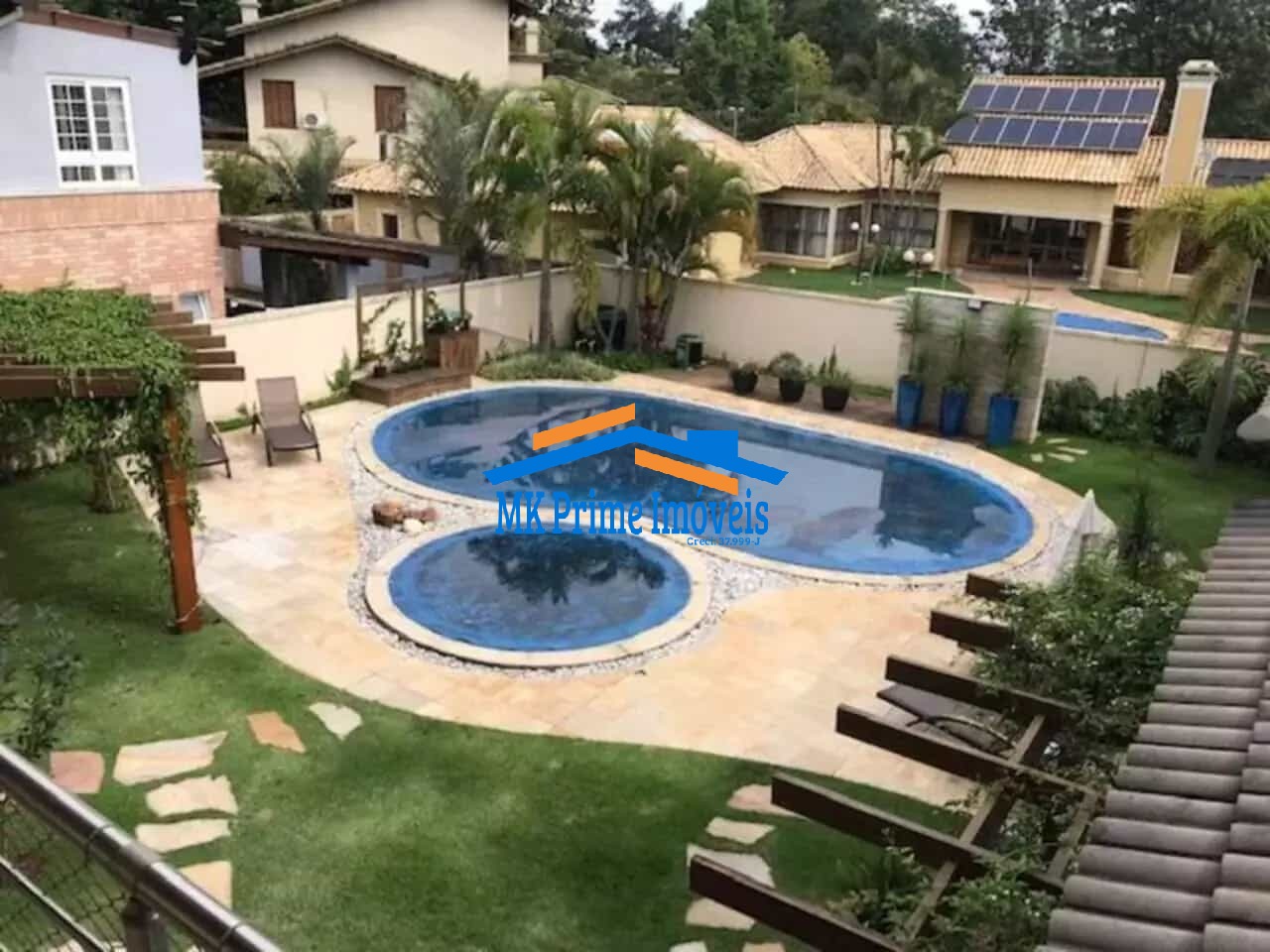 Casa à venda com 4 quartos, 950m² - Foto 17