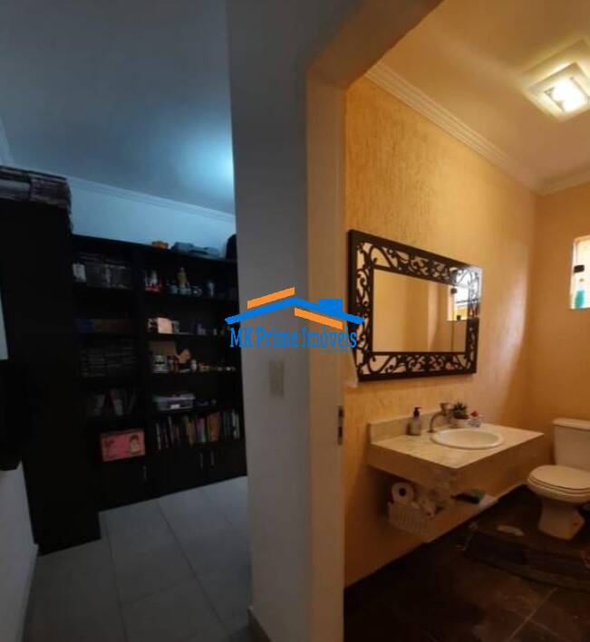 Sobrado à venda com 3 quartos, 230m² - Foto 13