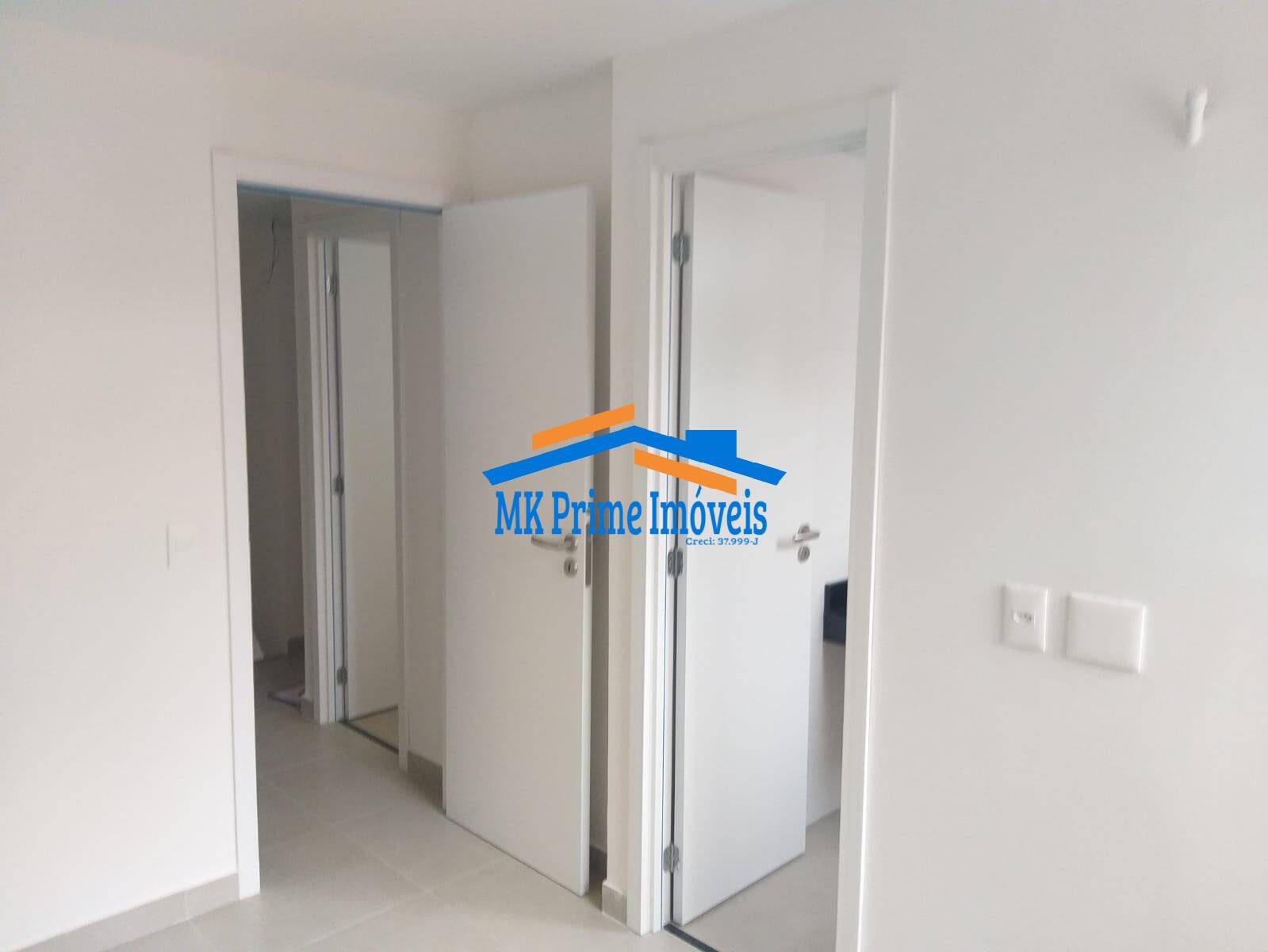 Casa à venda com 2 quartos, 149m² - Foto 4