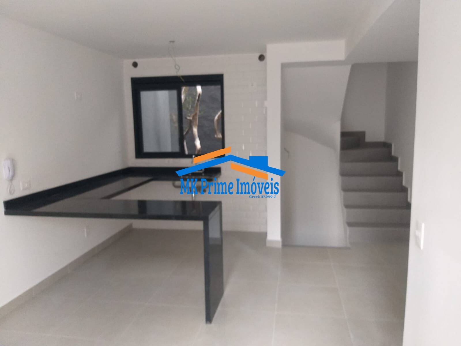 Casa à venda com 2 quartos, 149m² - Foto 3