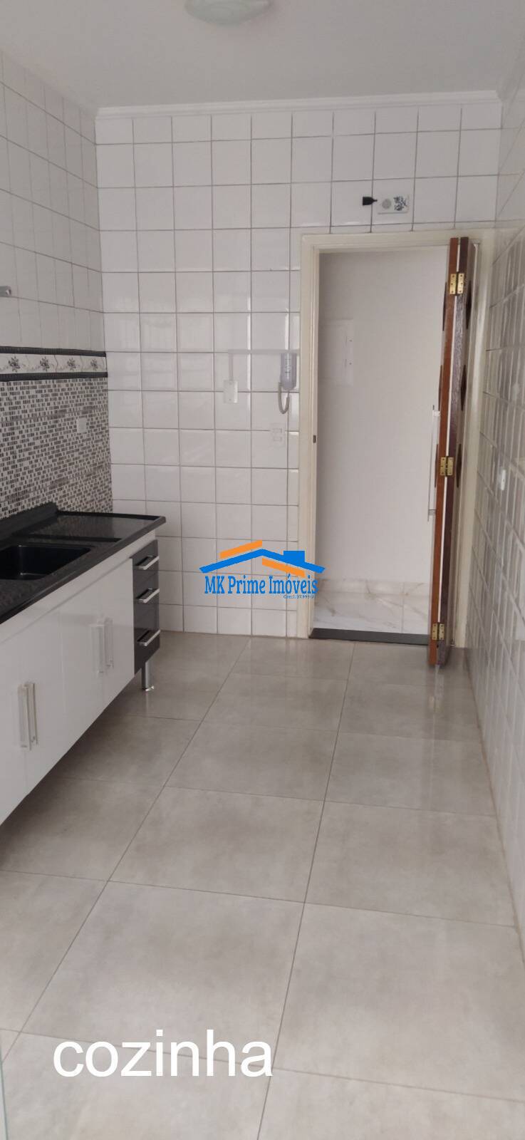 Apartamento à venda com 2 quartos, 69m² - Foto 21